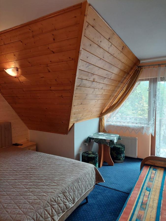 Goscinne Centrum Brzozowa 14 Homestay Zakopane